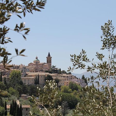 Hotel Residenza Sant'Emiliano Trevi Exterior foto